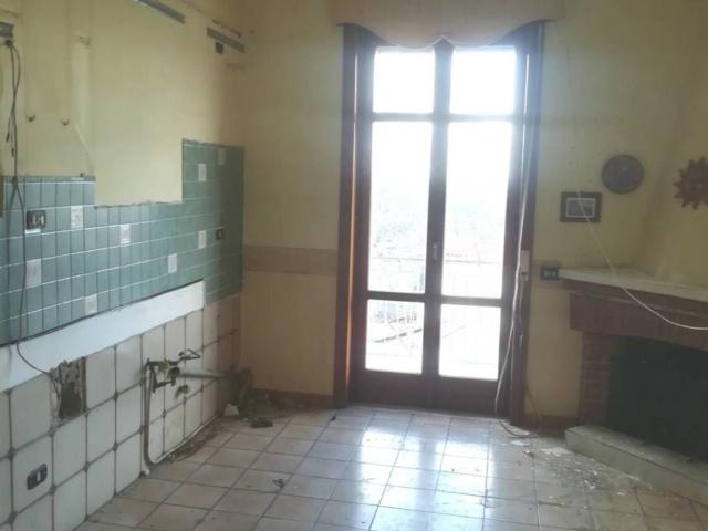 Appartamento in vendita a Comiziano, Campania