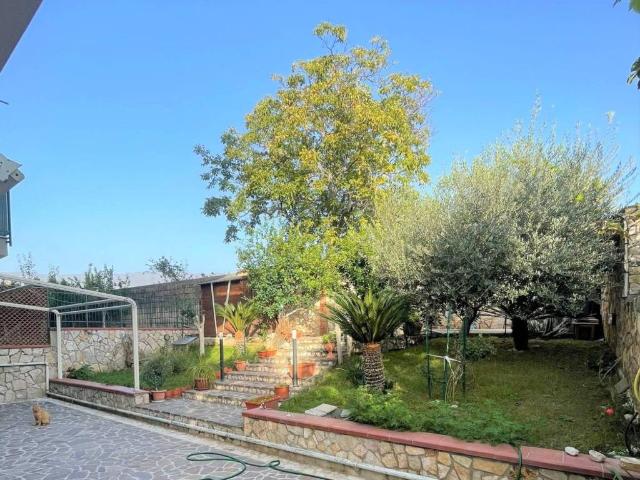 Appartamento in vendita a Tufino, Campania