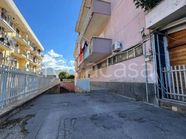 Appartamento in vendita a Comiziano, Napoli