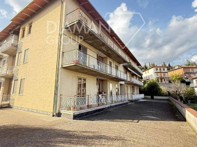 Appartamento in vendita a Tuoro Sul Trasimeno, Umbria