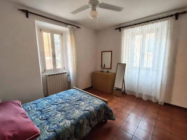Appartamento in vendita a Tuoro Sul Trasimeno, Umbria
