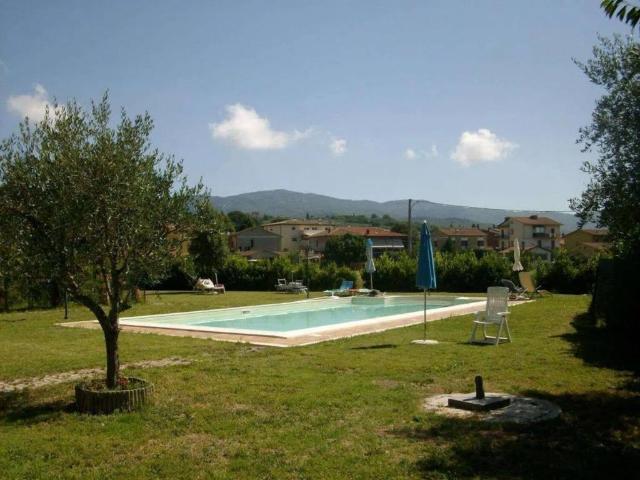 Appartamento in vendita a Tuoro Sul Trasimeno, Umbria