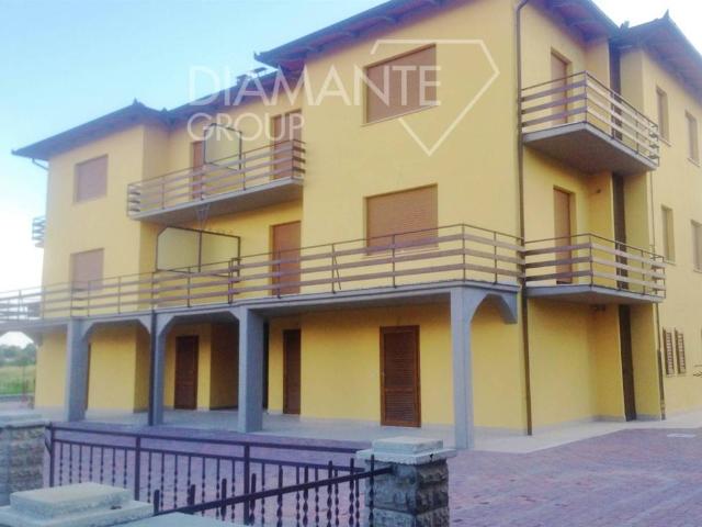 Appartamento in vendita a Tuoro Sul Trasimeno, Umbria