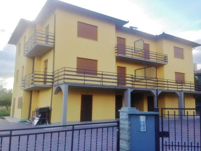 Appartamento in vendita a Tuoro Sul Trasimeno, Umbria