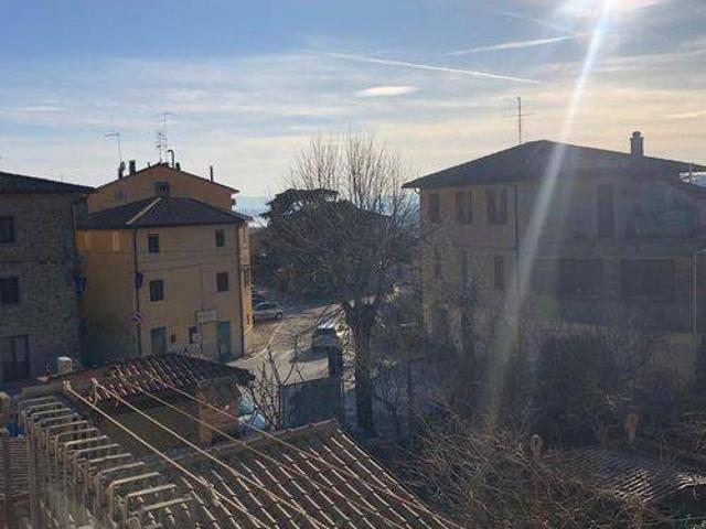 Appartamento in vendita a Tuoro Sul Trasimeno, Umbria