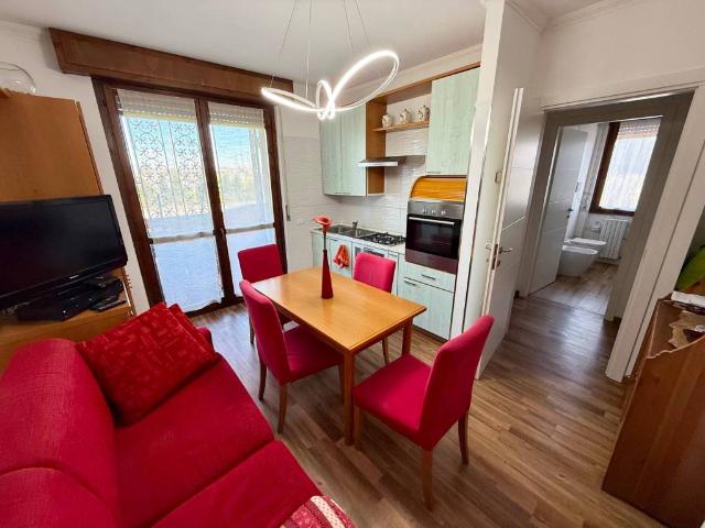 Appartamento in vendita a Turate, Lombardia