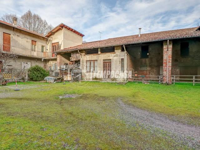 Villa Indipendente in vendita a Turbigo, Lombardia