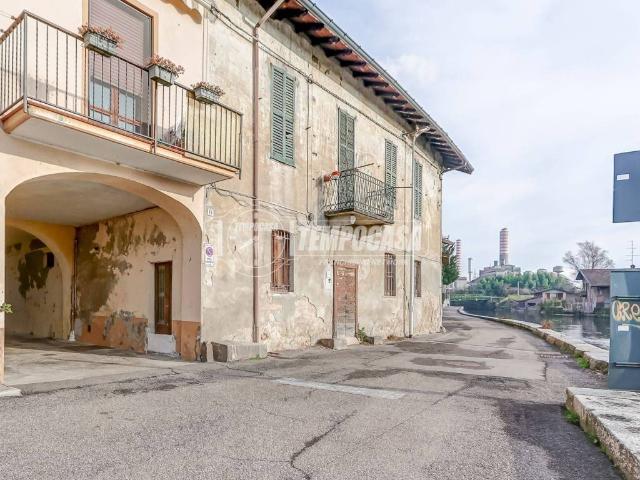 Villa Indipendente in vendita a Turbigo, Lombardia