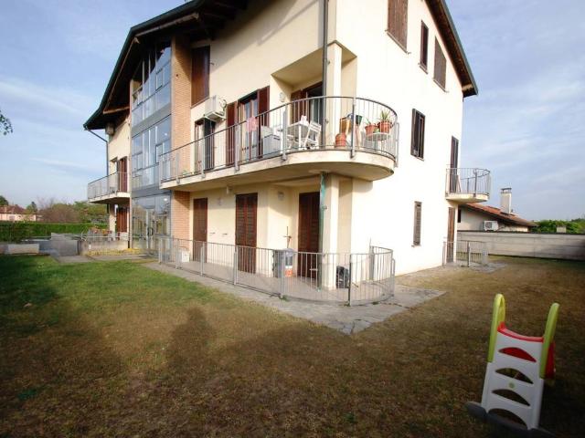 Appartamento in vendita a Robecchetto, Robecchetto Con Induno