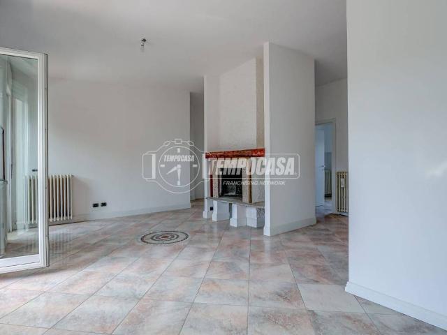 Appartamento in vendita a Turbigo, Lombardia