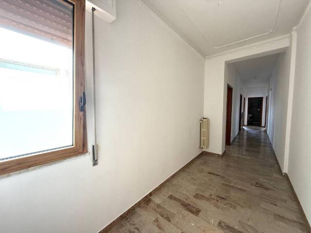Appartamento in vendita a Puglia, Bari