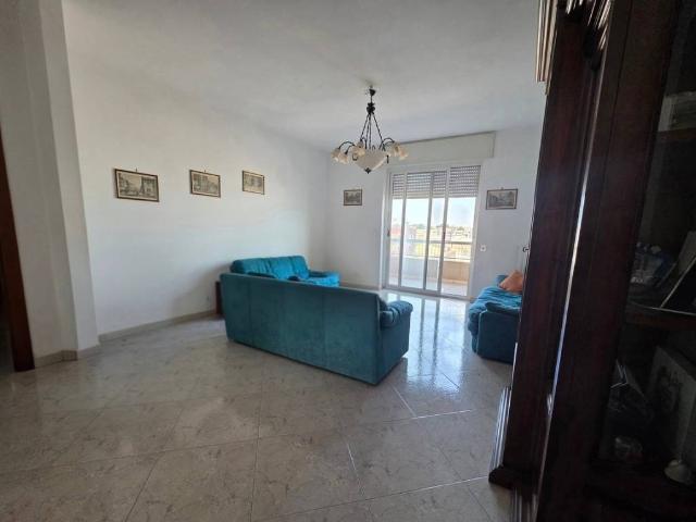 Appartamento in vendita a Puglia, Bari