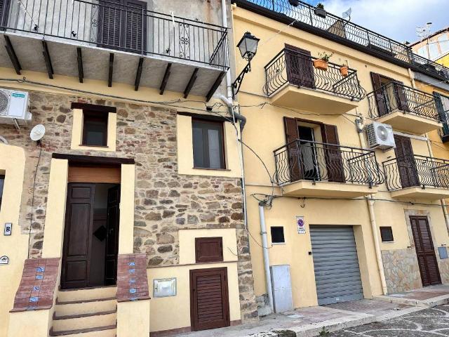 Appartamento in vendita a Tusa, Sicilia