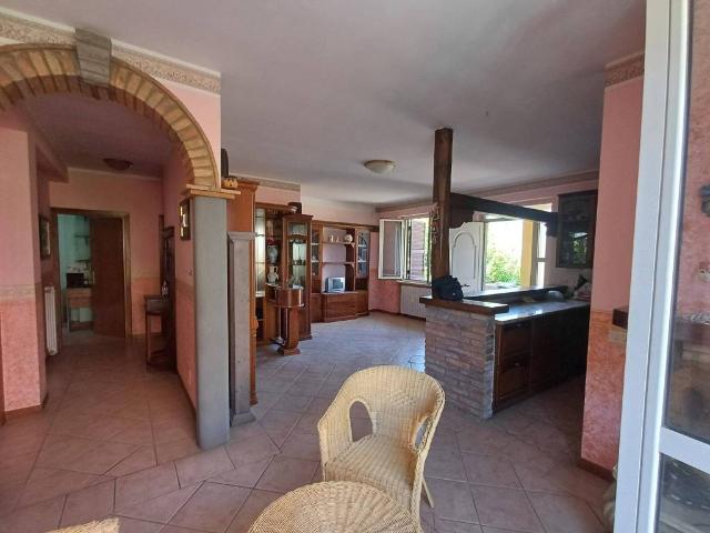 Appartamento in vendita a Tuscania, Lazio