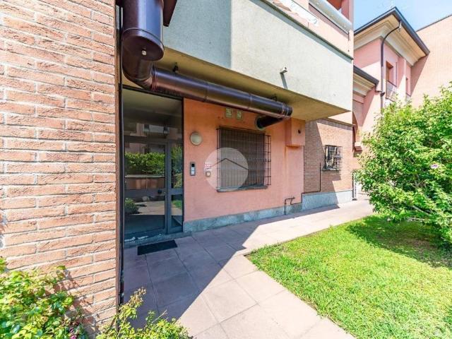 Appartamento in vendita a Uboldo, Lombardia