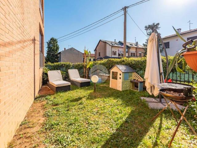 Appartamento in vendita a Uboldo, Lombardia