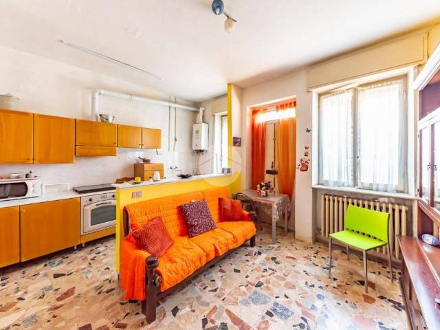 Appartamento in vendita a Uboldo, Lombardia