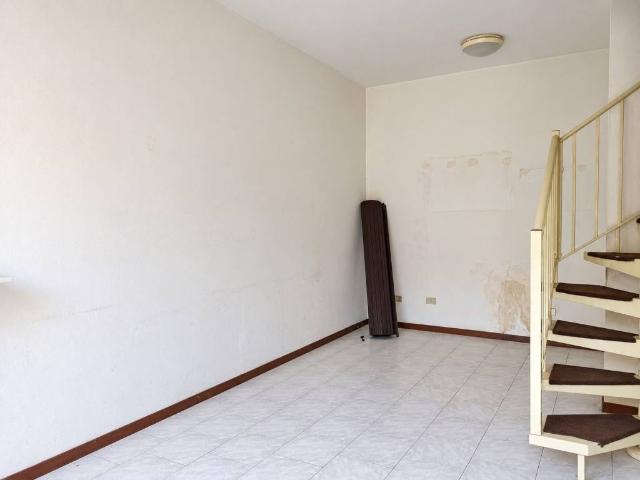 Appartamento in vendita a Uboldo, Lombardia