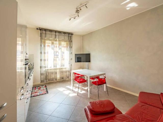 Appartamento in vendita a Uboldo, Lombardia