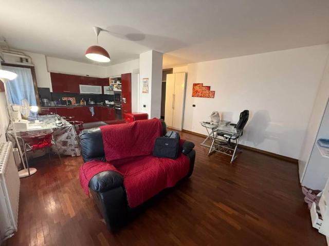 Appartamento in vendita a Paderno, Reana Del Roiale