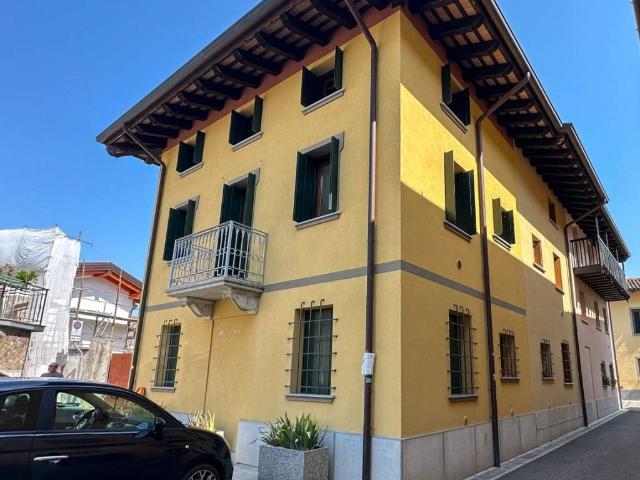 Appartamento in vendita a Rizzi, Reana Del Roiale