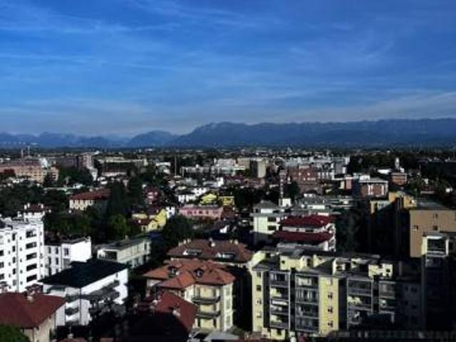 Appartamento in vendita a Borgo di San Lazzaro / Borc di Sant Lazar, Udine / Udin