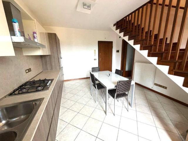 Appartamento in vendita a Reana Del Roiale, Friuli-Venezia Giulia