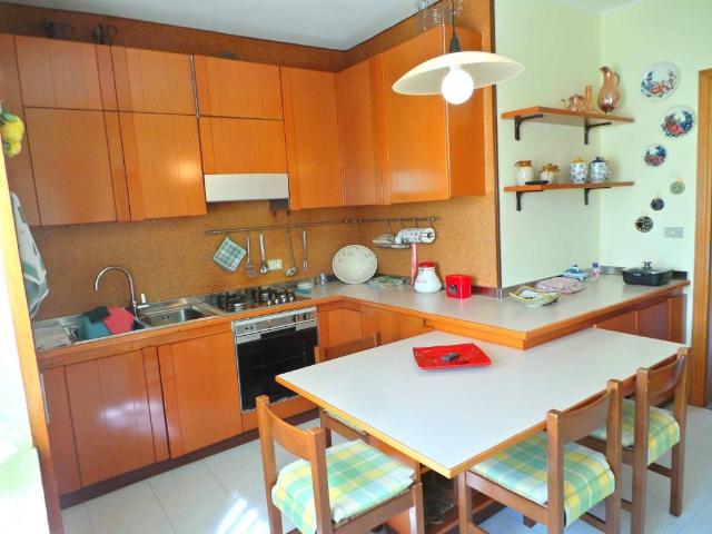 Appartamento in vendita a Paderno, Reana Del Roiale