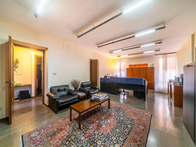 Appartamento in vendita a Borgo Grazzano, Reana Del Roiale
