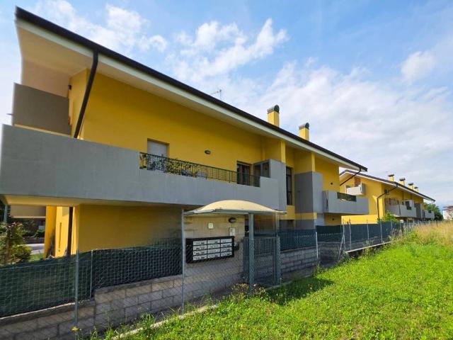 Appartamento in vendita a Paderno, Reana Del Roiale