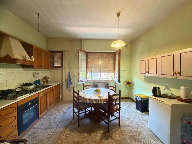 Appartamento in vendita a Umbertide, Umbria
