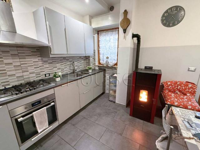 Appartamento in vendita a Umbertide, Umbria