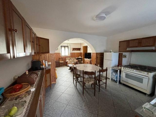 Appartamento in vendita a Umbertide, Umbria