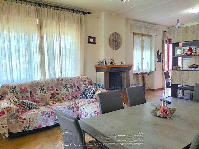 Appartamento in vendita a Umbertide, Umbria