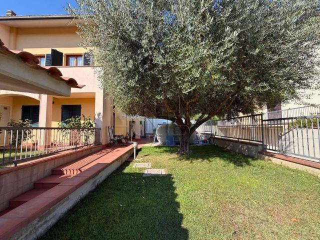 Appartamento in vendita a Umbertide, Umbria