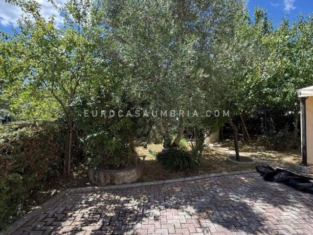 Appartamento in vendita a Umbertide, Umbria