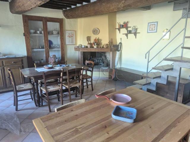 Appartamento in vendita a Umbertide, Umbria