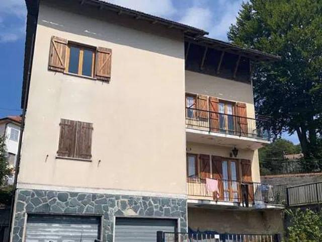 Appartamento in vendita a Urbe, Liguria