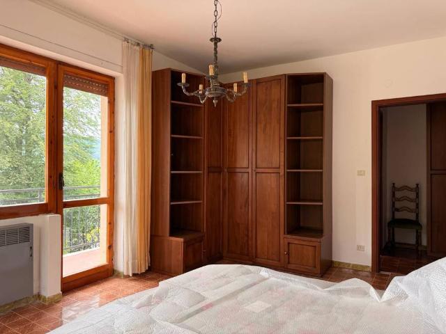 Appartamento in vendita a Urbe, Liguria