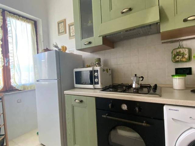 Appartamento in vendita a Urbe, Liguria