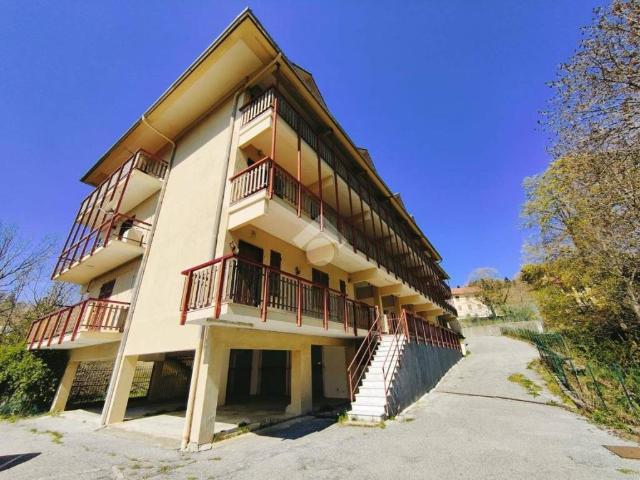 Appartamento in vendita a Urbe, Liguria