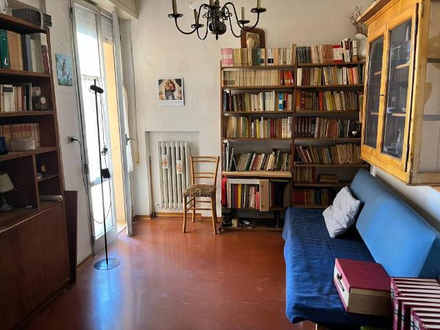 Appartamento in vendita a Urbino, Pesaro e Urbino