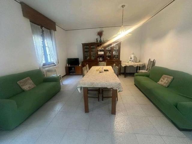 Appartamento in vendita a Urgnano, Lombardia