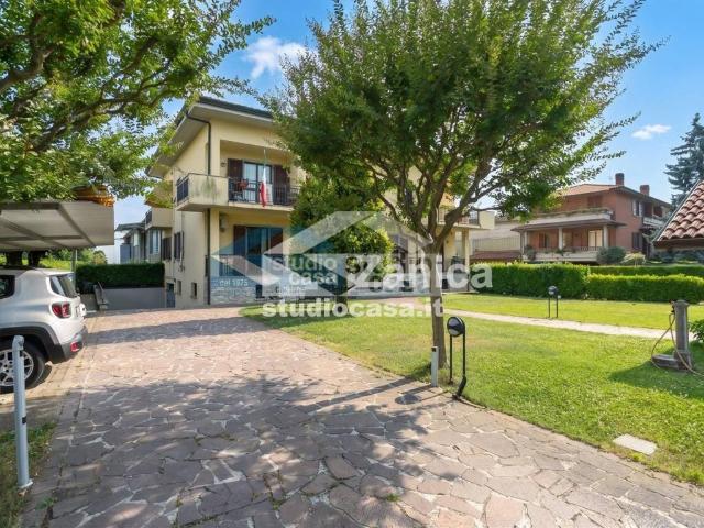 Appartamento in vendita a Urgnano, Lombardia