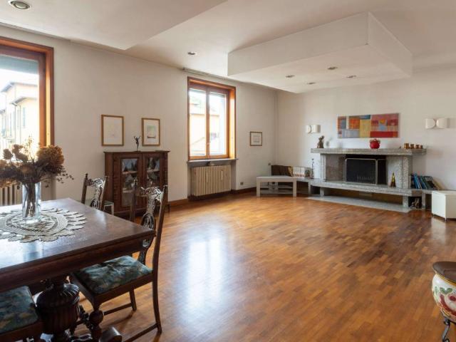 Appartamento in vendita a Usmate Velate, Usmate