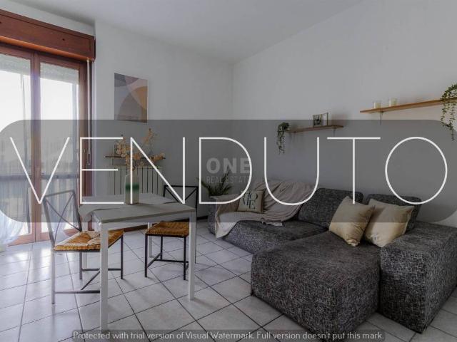 Appartamento in vendita a Usmate Velate, Lombardia