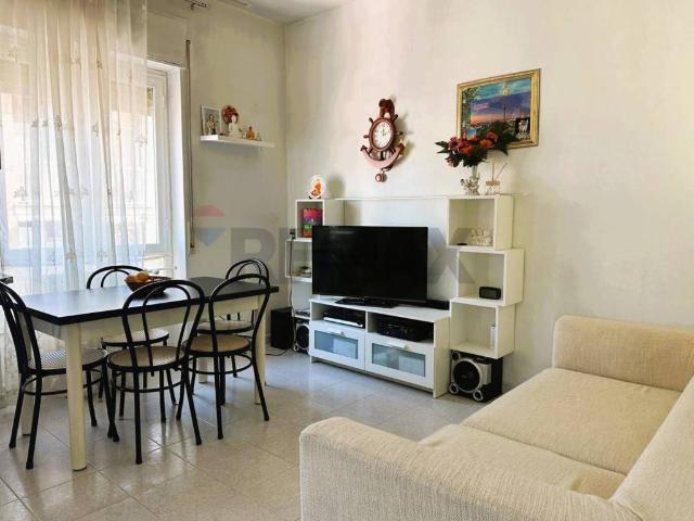 Appartamento in vendita a Usmate Velate, Usmate