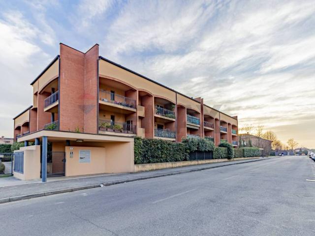 Appartamento in vendita a Usmate Velate, Mongorio - Tre Case