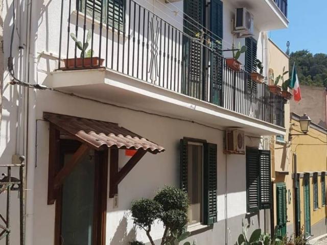 Appartamento in vendita a Ustica, Sicilia