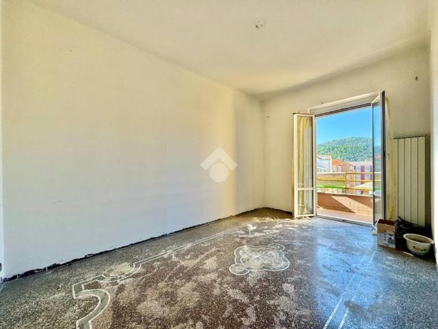 Appartamento in vendita a Vado Ligure, Liguria